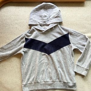 Lightweight JOAH LOVE velour hoodie, unworn size 6